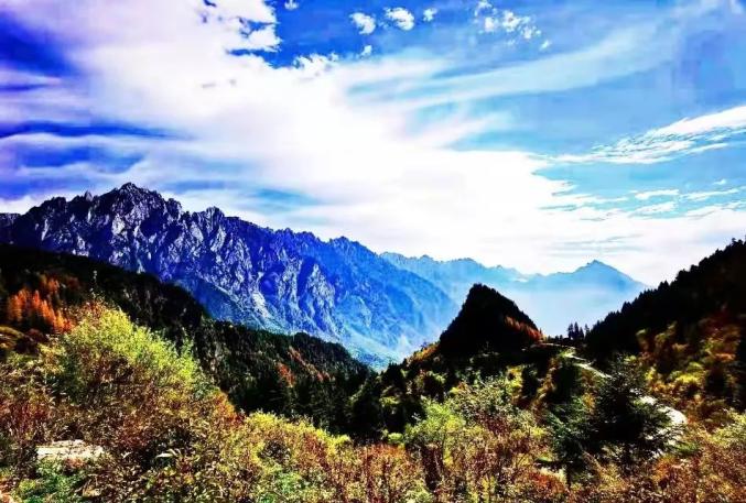 甘南州舟曲县赛尔布黑峪沟秋景美美美