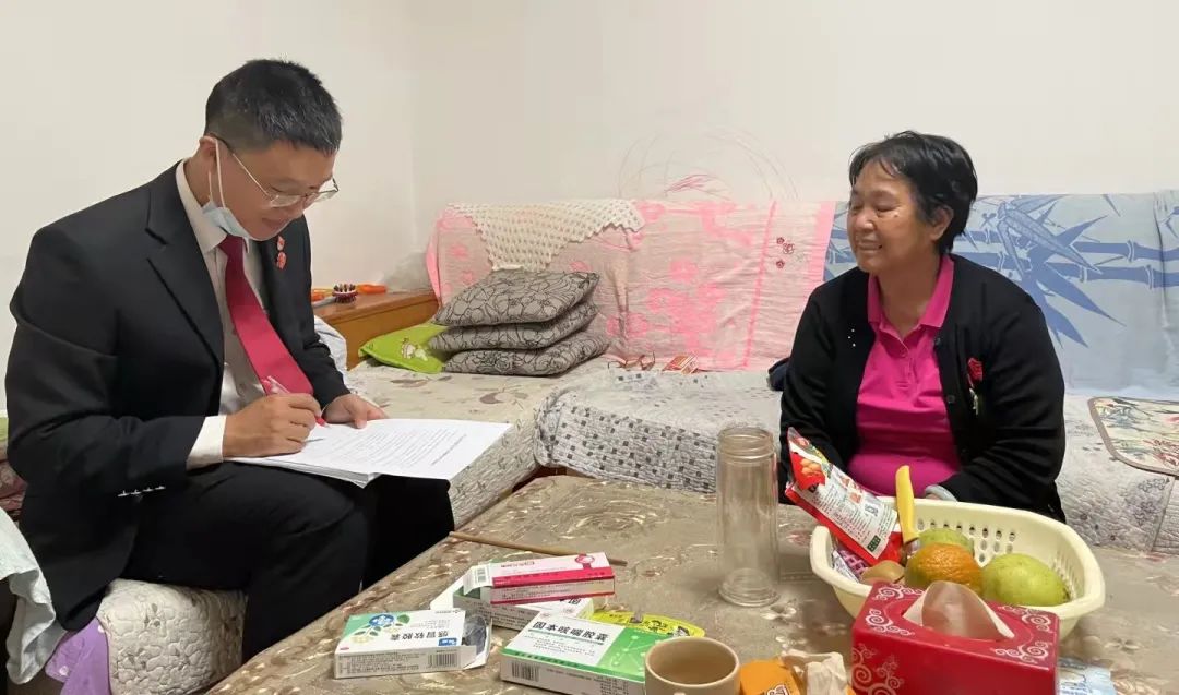 创文入户大走访68文明新风暖人心