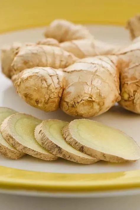 厨房中的中药小生姜大名堂