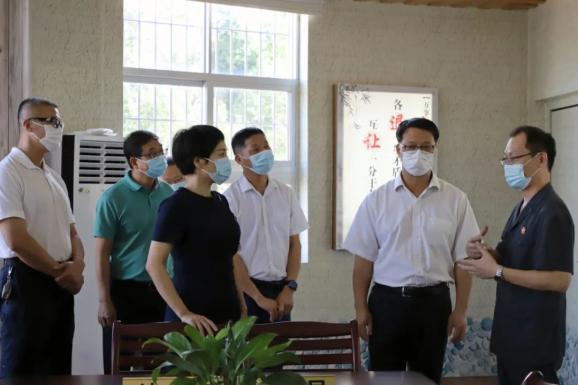 市委常委政法委书记张慧德到南靖法院土楼法庭调研指导工作