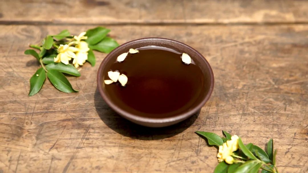 郫都工匠丨张祥根潜心钻研致力恢复和传承郫筒酒工艺