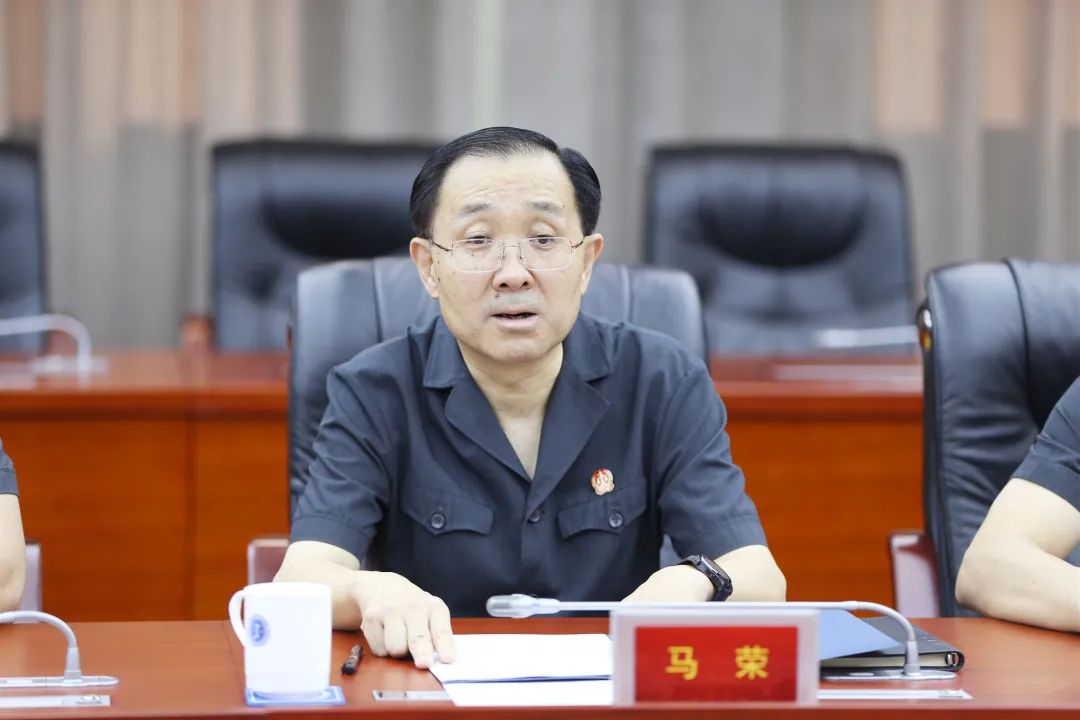 常州市委副书记,政法委书记梁一波调研法院工作