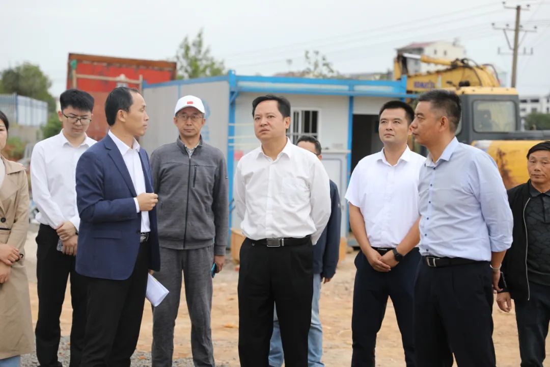 郑绍压紧压实环保责任建设优质优美生态环境