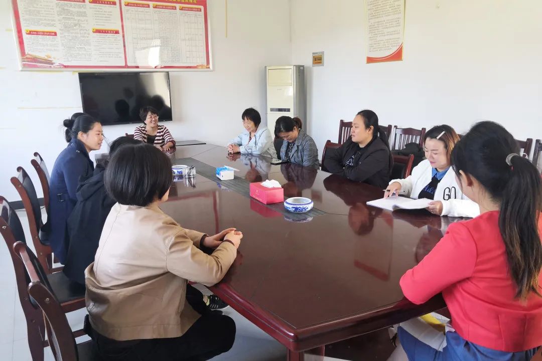 市级示范点⑩旌德县旌阳镇华丰村妇女议事会为推动村级事务管理献言