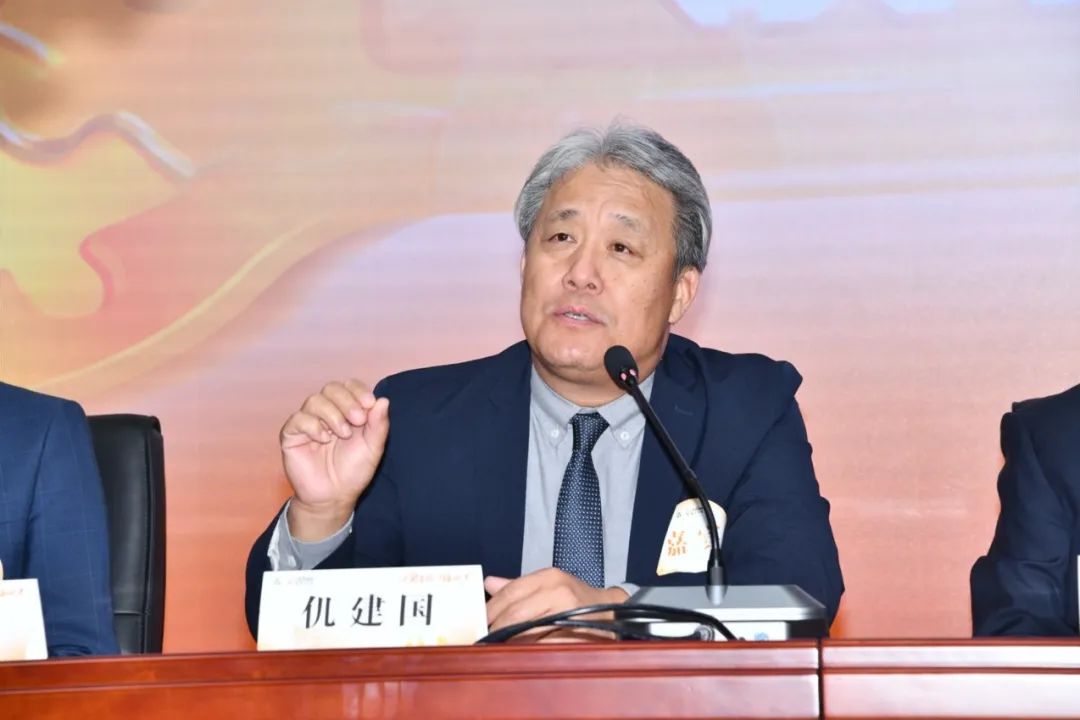 10月10日,北京协和医院骨科主任仉建国,林进主任医师受邀出席在北京