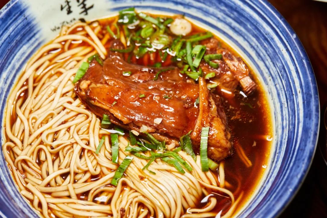 红烧羊肉面 39元/碗