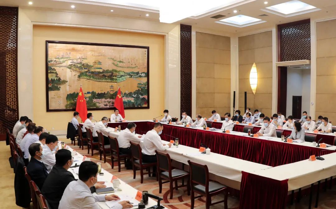 10月14日,市委全面深化改革委员会召开第十四次会议,学习中央深改委第