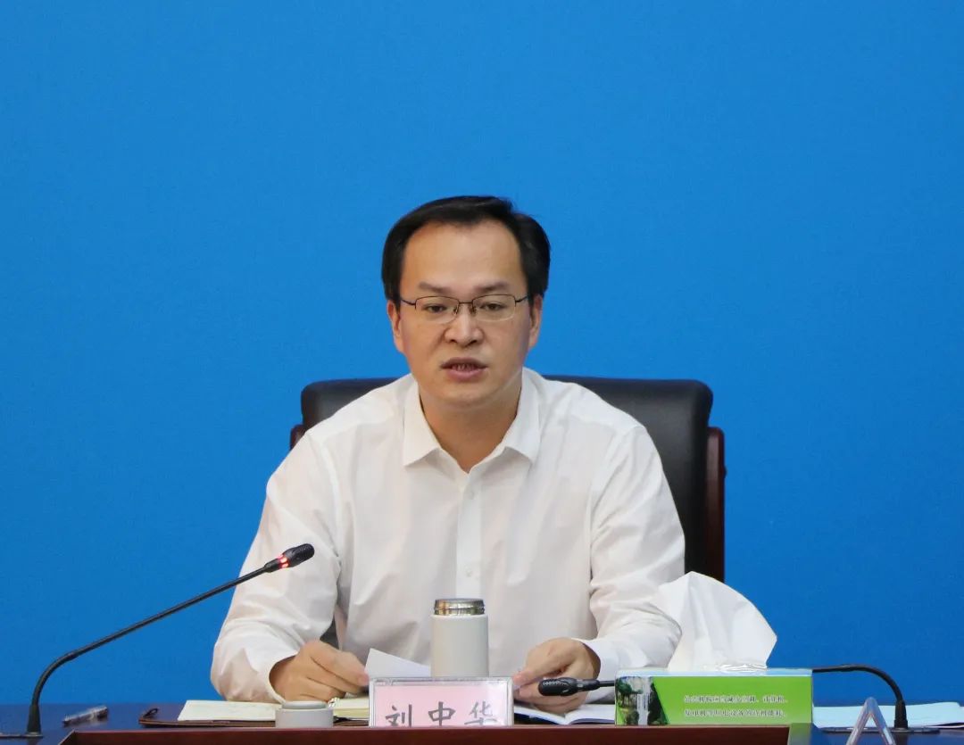 刘中华使民生幸福工程成为实实在在的民心工程暖心工程