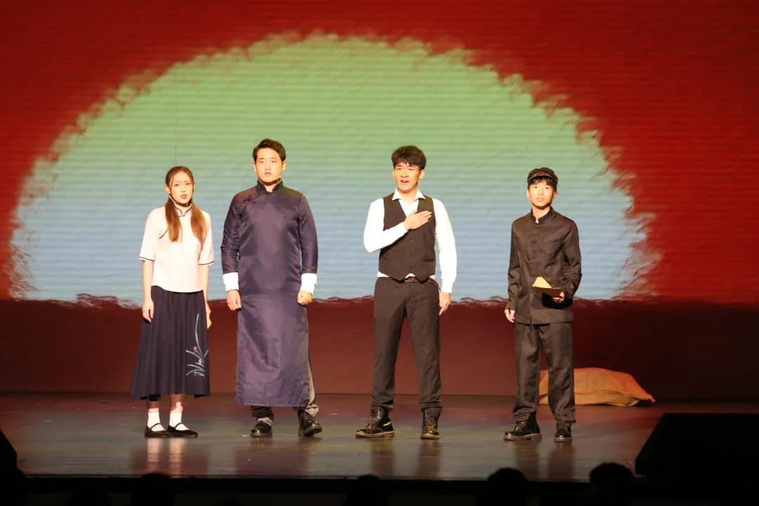 节目一 情景朗诵《远渡重洋的来信 编剧 项飞扬 表演