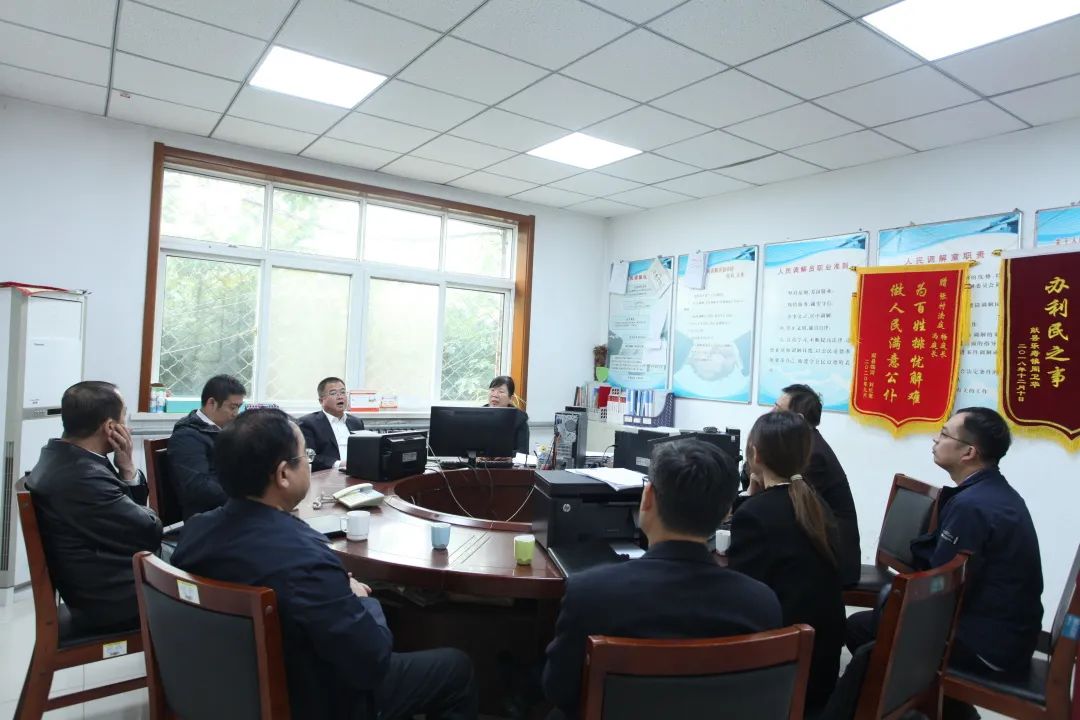献县法院院长冉旭带领新任领导班子深入基层调研