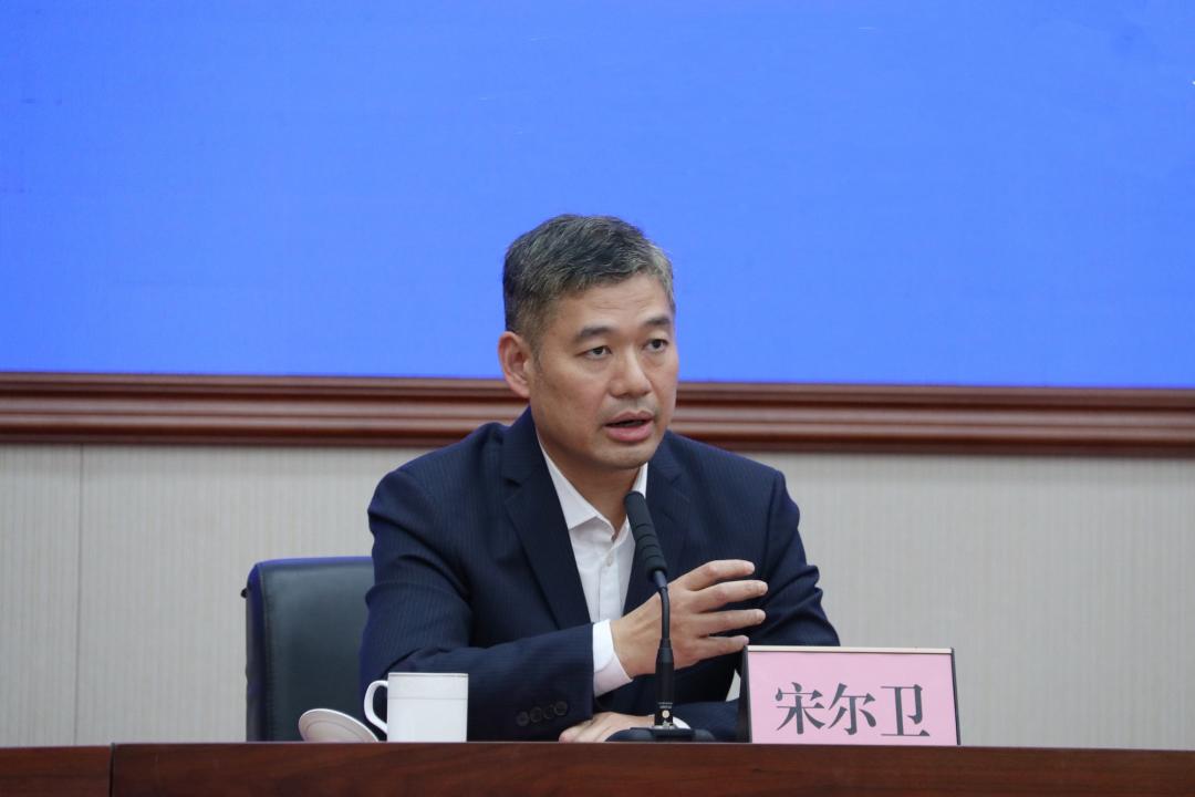 发布会还邀请了中国科学院宋尔卫院士作为高层次人才代表出席.
