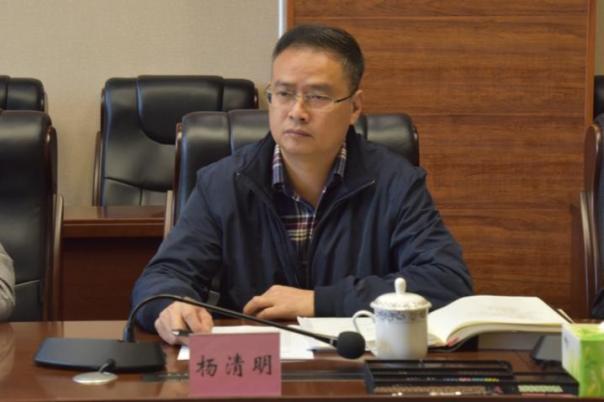 成铁中院党组成员,副院长杨清明指出,江苏环境资源审判矢志探索,勇于