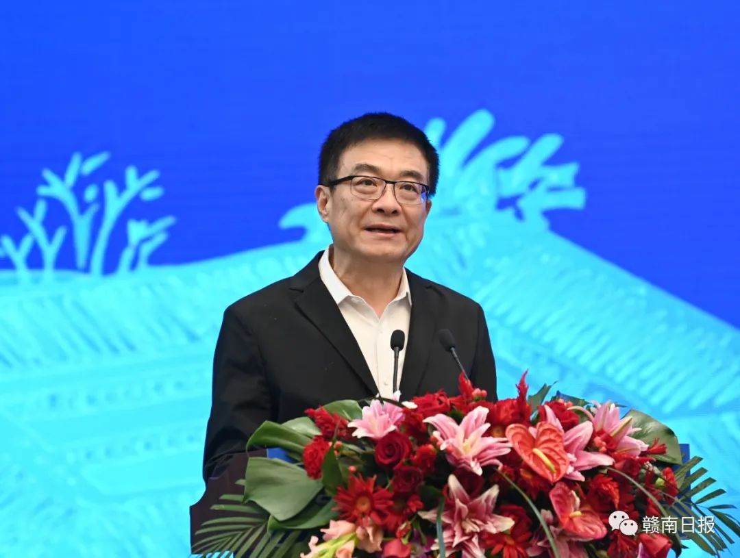 嘉宾,省直有关部门负责人,市委副书记,市长许南吉,市领导许忠华,孙敏