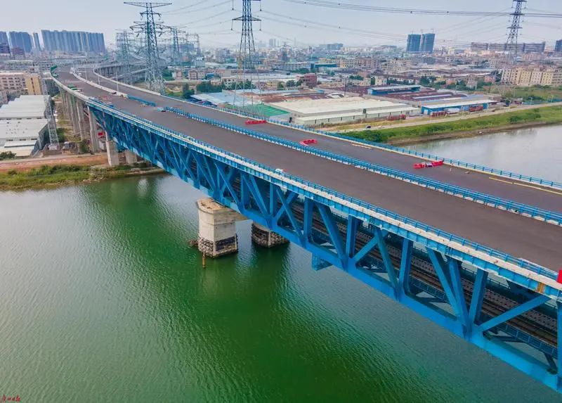 2021年底,广中江高速四期工程将携手南沙港铁路同步建成通车.