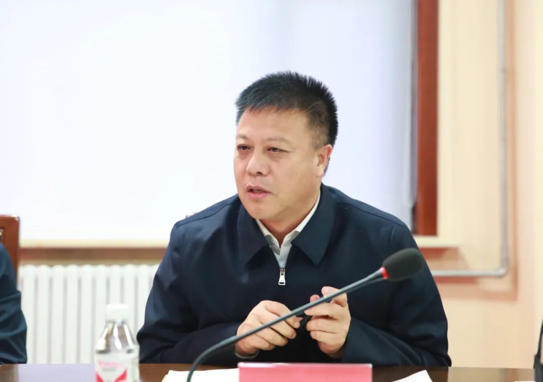 何大海主持召开抚远市文化旅游产业发展工作领导小组第一次会议