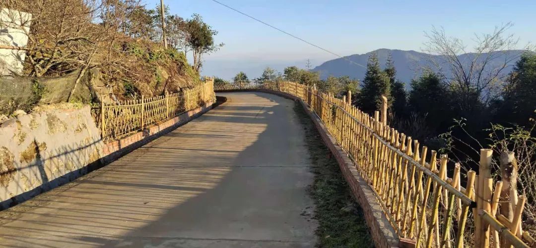 小新街乡乘势而上书写乡村振兴新篇章