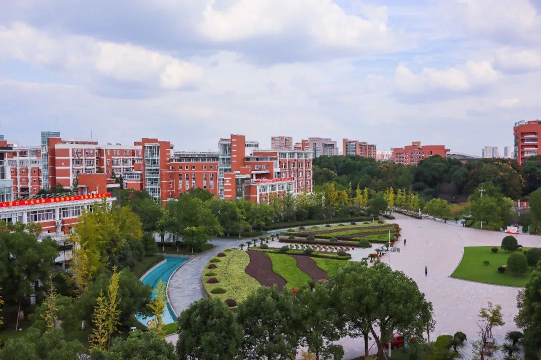 霜降露凝霜夜渐凉附杭电秋景图