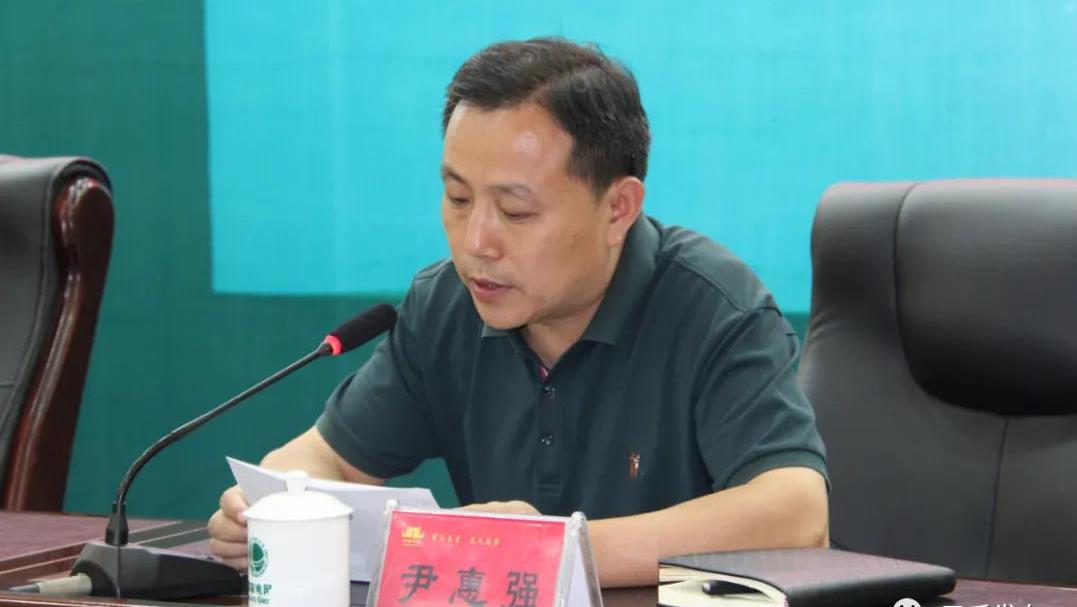 石家庄官方通报：用“滚”字回复群众的县政法委书记被免职