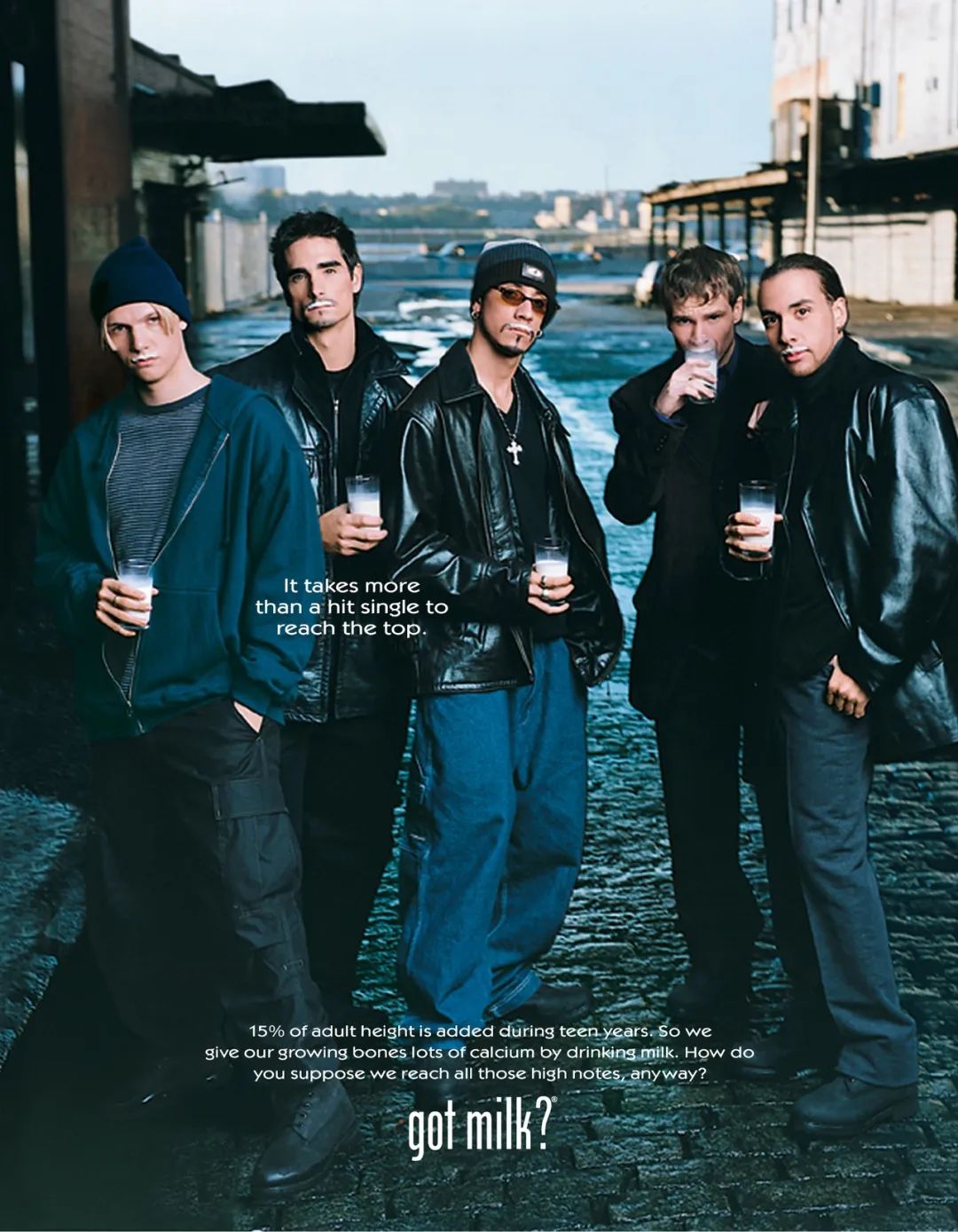 backstreet boys,1998同样在街头巷尾红到发紫的后街男孩,广告词看得