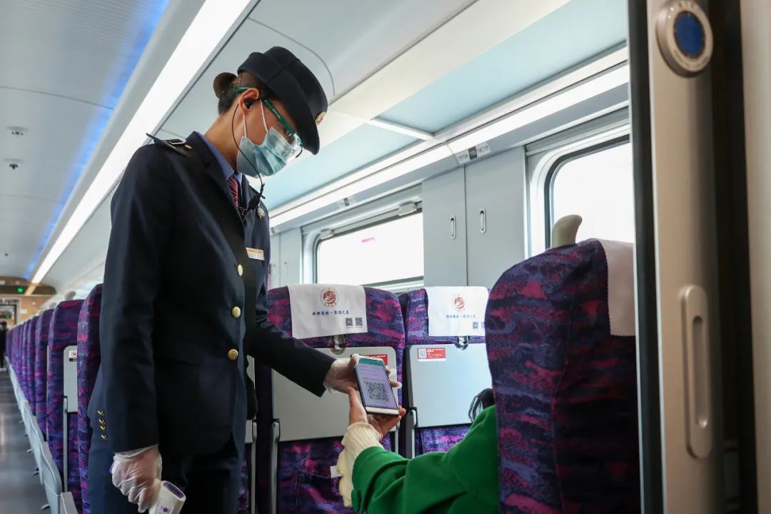 10月22日至10月31日,停运兰州至张掖z6207/8次1对,嘉峪关至兰州t6602