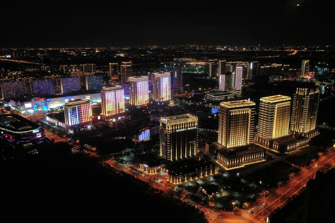 松江新城越夜越美丽