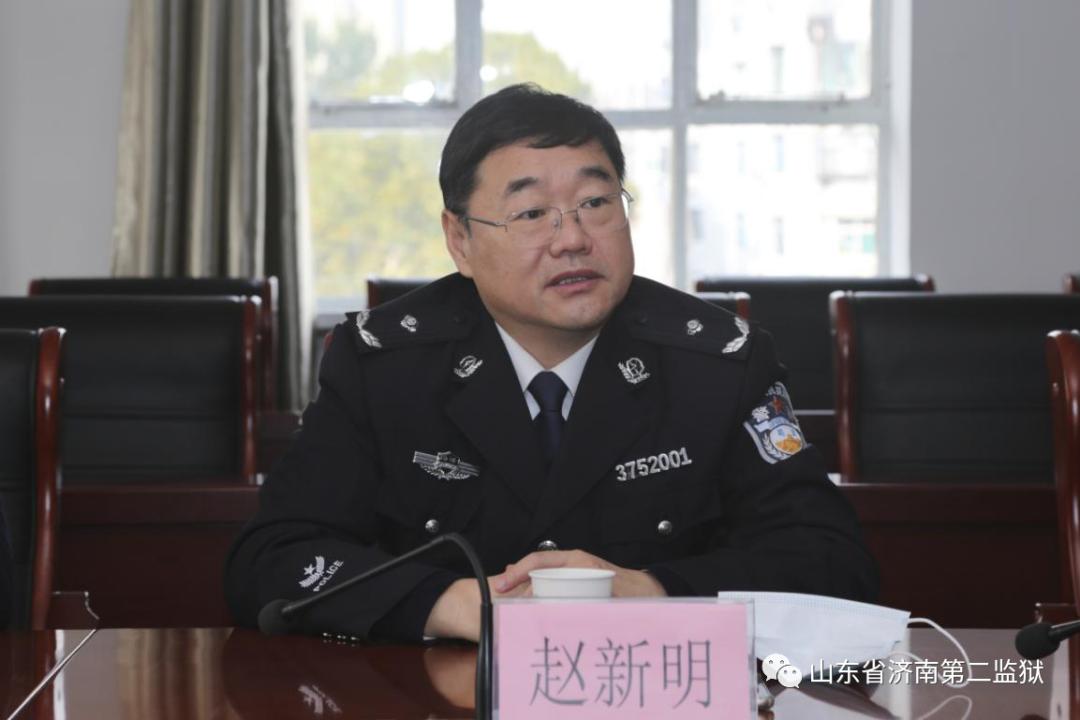 仪式上,赵新明监狱长与于天贵书记共同签订协议,进一步完善监狱--医院