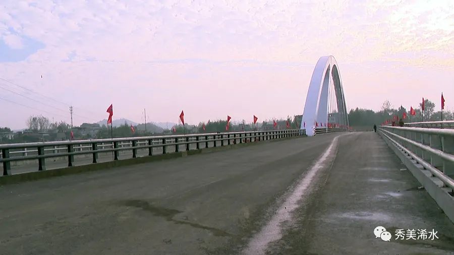 浠水六桥暨一河两岸主要新建道路今日正式通车