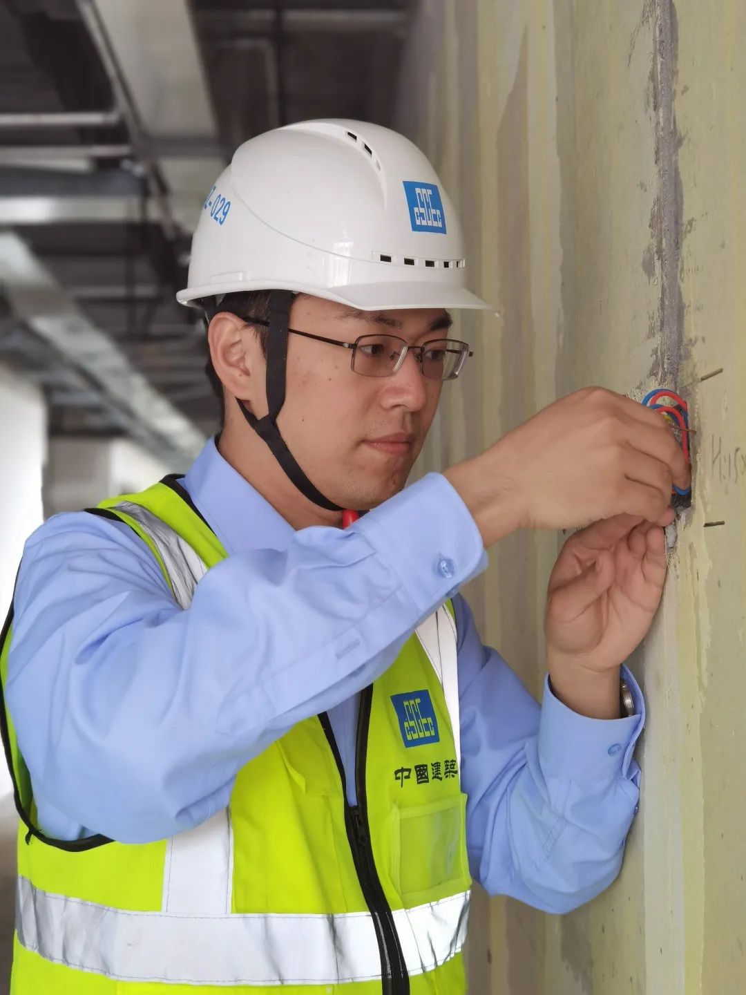 点赞帅中建三局再添一名全国向上向善好青年