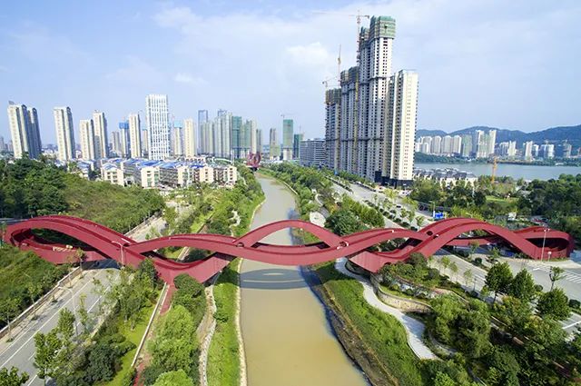 期待新区又要新建一座人行景观桥