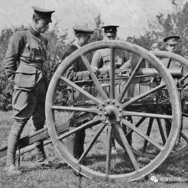 二战后,英国本土遭到战争破坏,对于海外殖民地的掌控力大不如前,不得