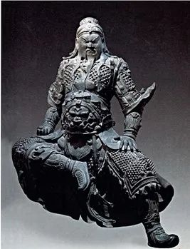 关羽铜坐像,明代,河南省新乡市博物馆藏