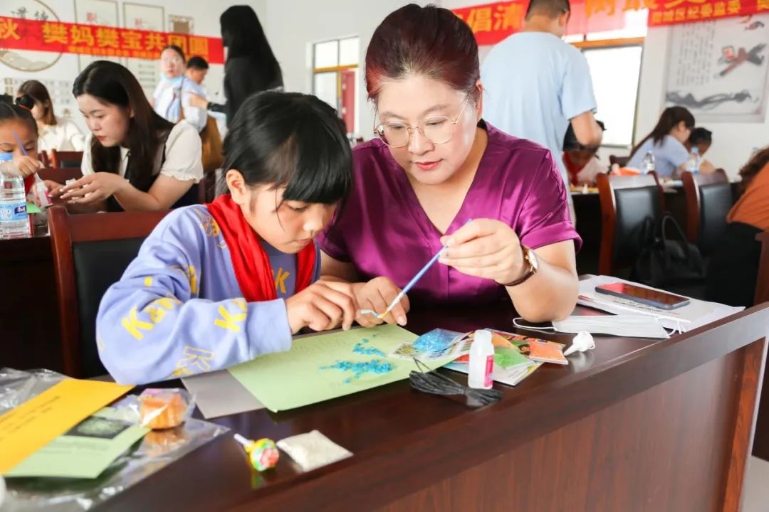 我為群眾辦實事向陽花愛心媽媽關愛留守兒童工作展播樊城區