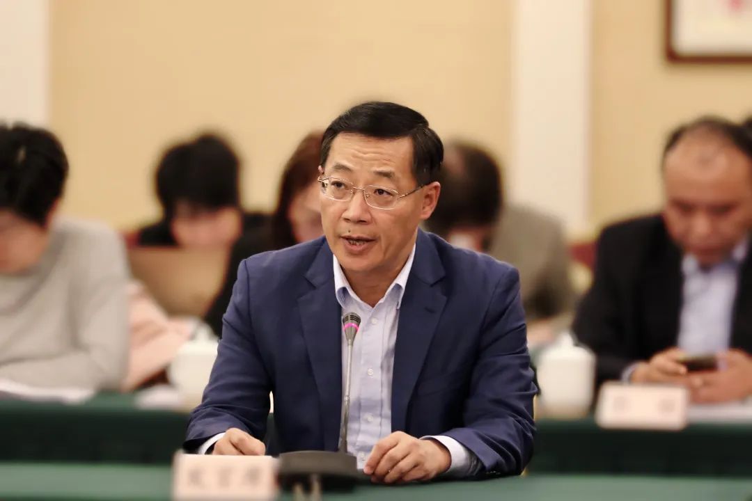 民建上海市委召开十三届二十二次常委扩大会议