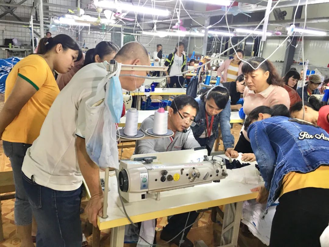 67乡村振兴澄迈县2021年服装缝纫技能培训班在文儒镇开班