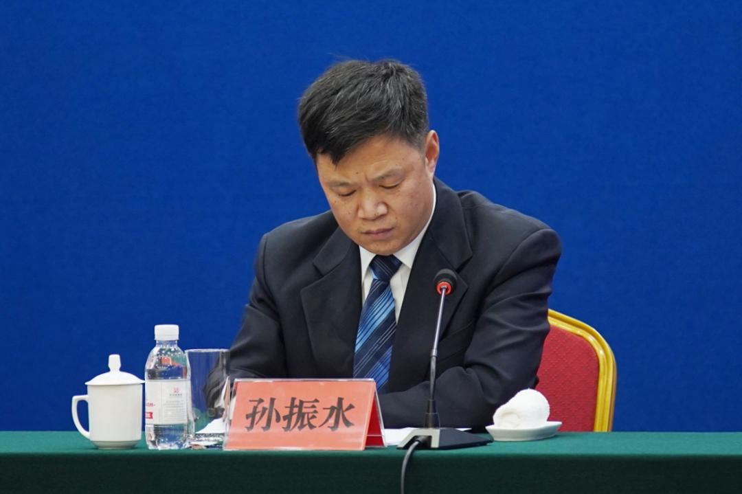 丁正孟 市水务管理局河湖管理处处长和安全监督处处长孙振水 市水务