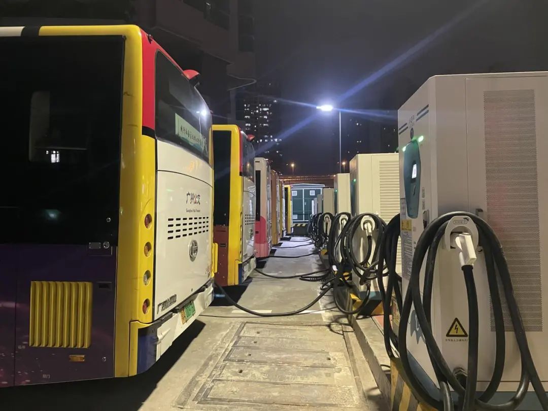 可在公交站场给车充电广州公交站场提供多元化充电服务