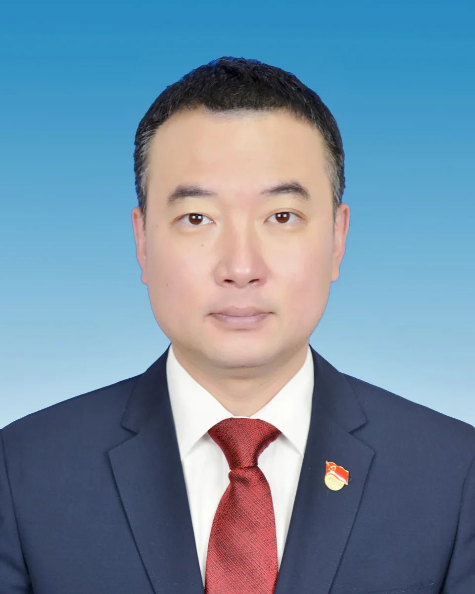 中共成都市郫都区委第十五届委员会书记副书记常委简介