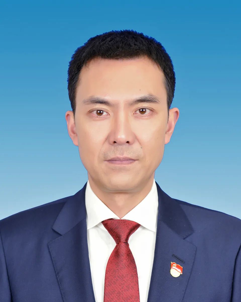 中共成都市郫都区委第十五届委员会书记副书记常委简介