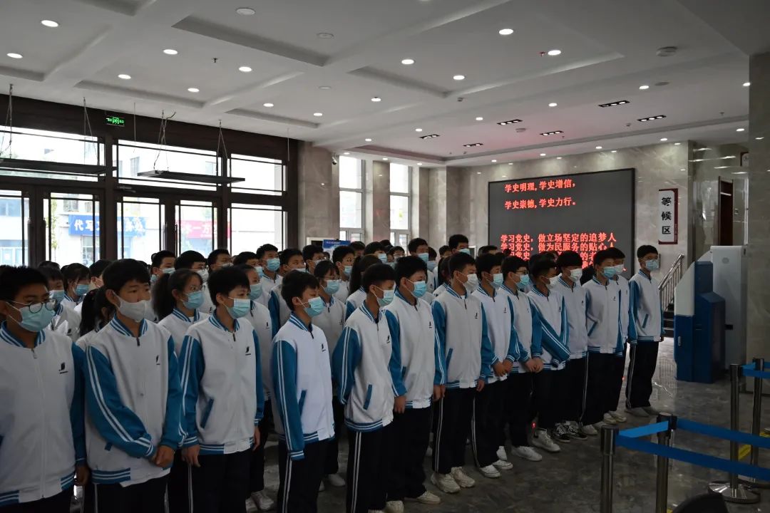 第128次公众开放日宁安市第四中学师生走进法院