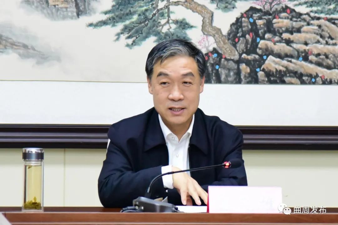 孟凡雄主持召开旅发大会研讨会