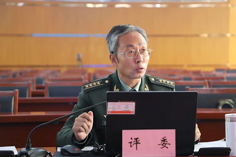 专业技术军官升级