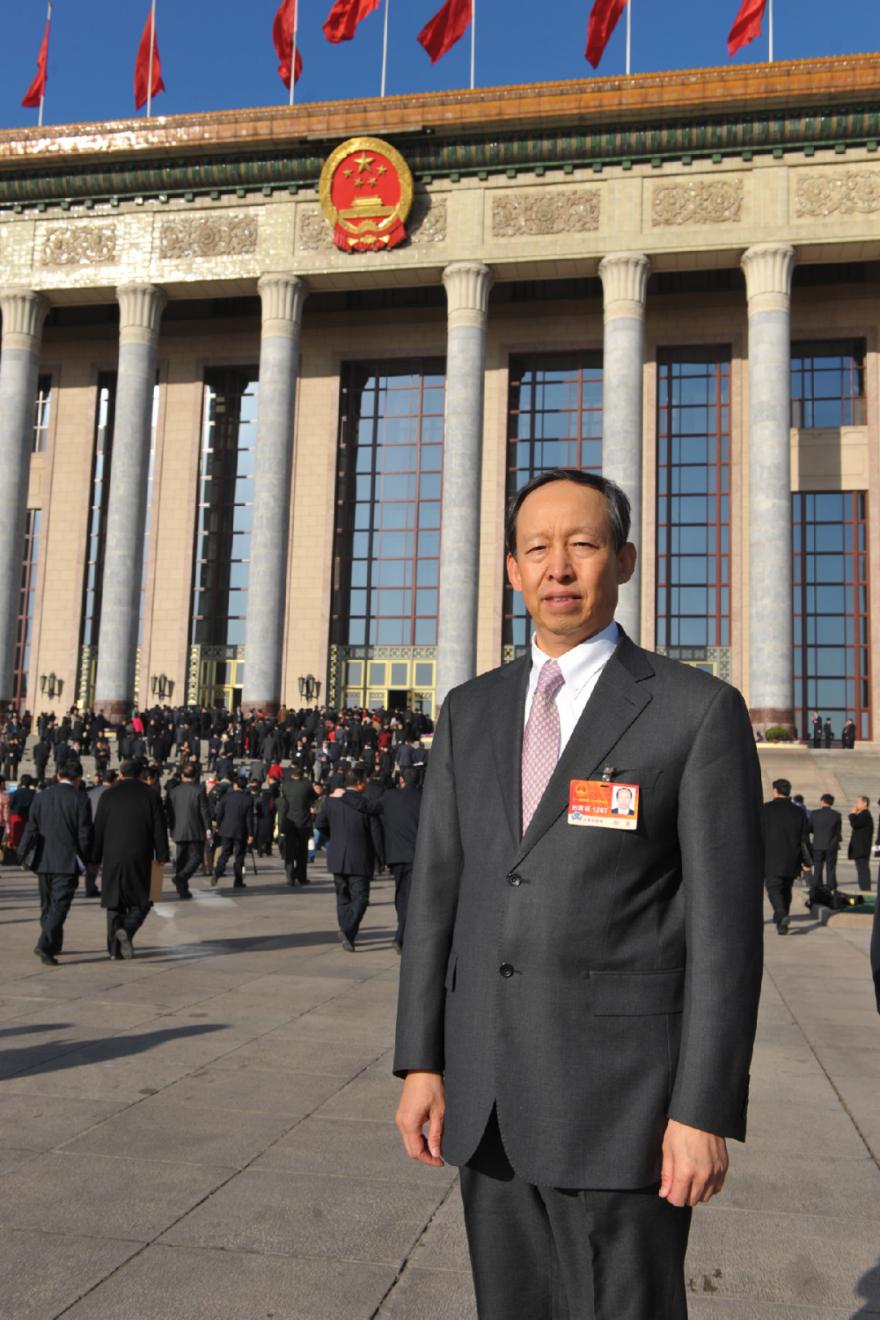 校友访谈杜波从工程师到青建集团领航人