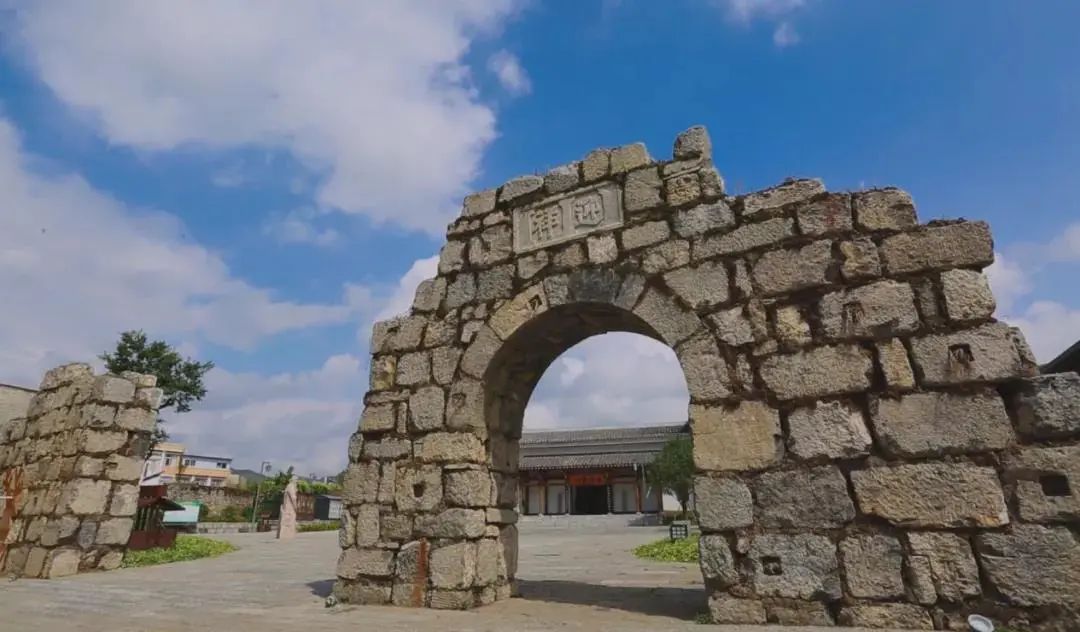 鄉遊黔中六枝特區龍泉村│涼秋裡的溫泉寶藏地開啟養生之旅