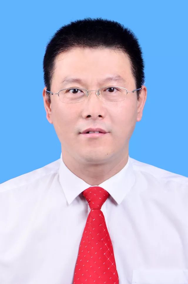 郑利平专家推荐现在,他们已经成了"老熟人",而对于两位患者来说,内