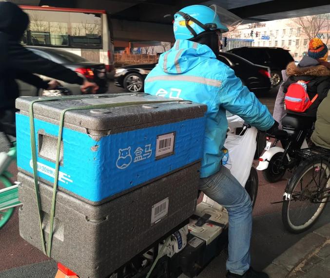 盒马小哥撞伤上海阿姨后失联19个月没付赔偿盒马再等3个月