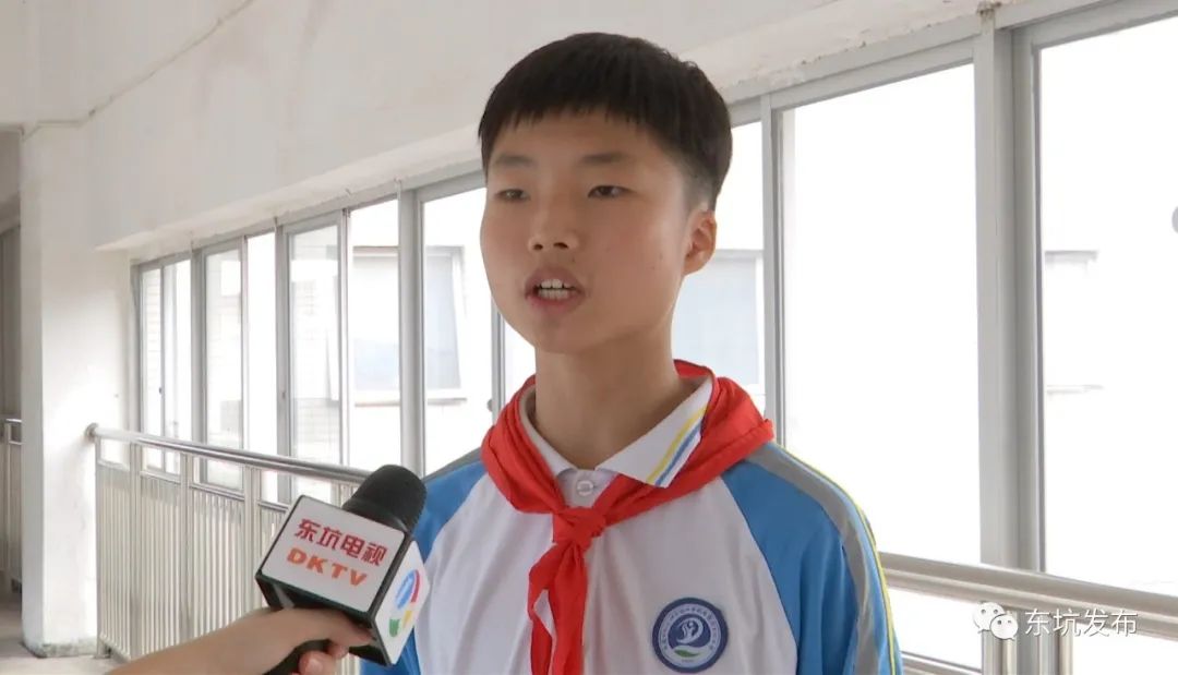 松实东中学生&nbsp;李涵