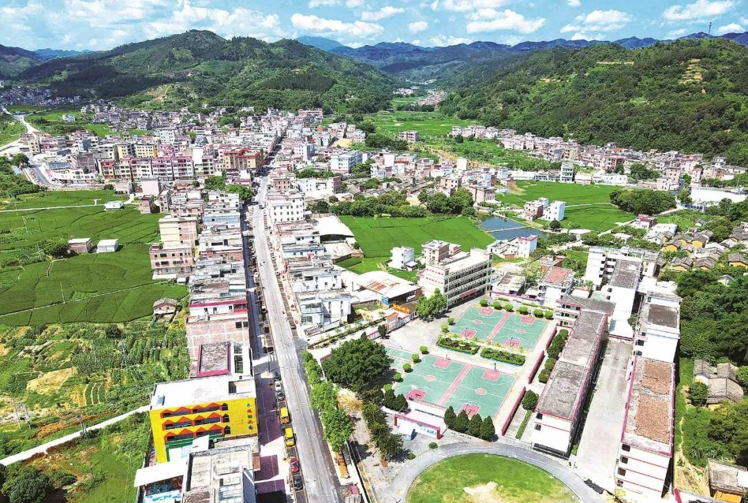 镇委书记在干啥 | 云城区南盛镇:聚合资源禀赋优势 打造特色康养小镇