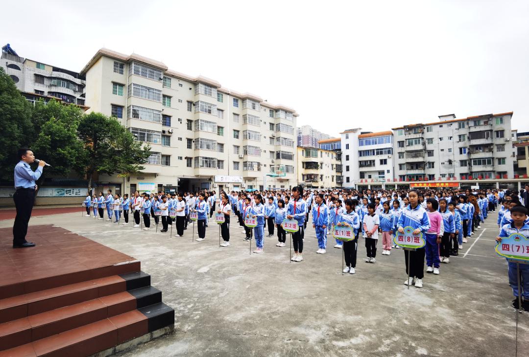 樂昌監獄搭建五大平臺助推青年民警全方位成長