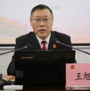 "以研促审",不断提升我院队伍软实力——渭城法院举办"法官大讲堂"