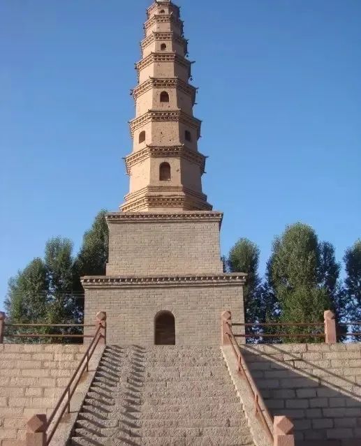 宅家战疫云赏文物永昌北海子塔